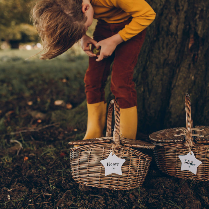 Wicker Picnic Basket With Personalised Star Tag